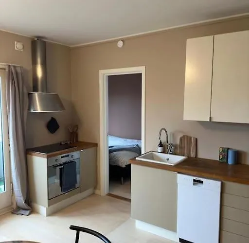 In Frogner/solli Close To Royal Castle *