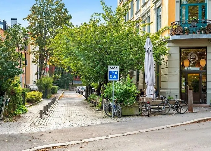 In Frogner/solli Close To Royal Castle Apartament